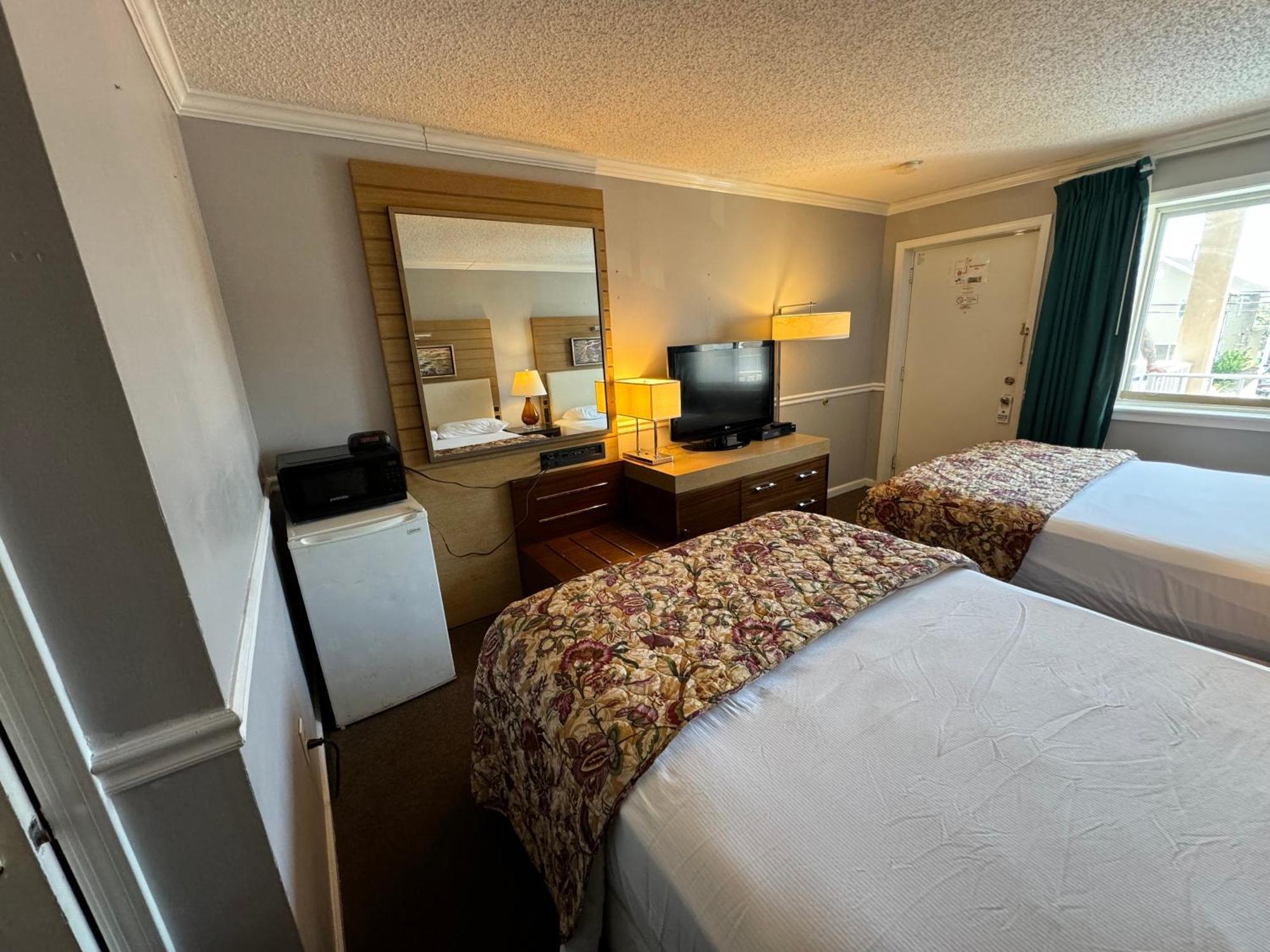 Bay Breeze Motel Seaside Heights Exterior photo