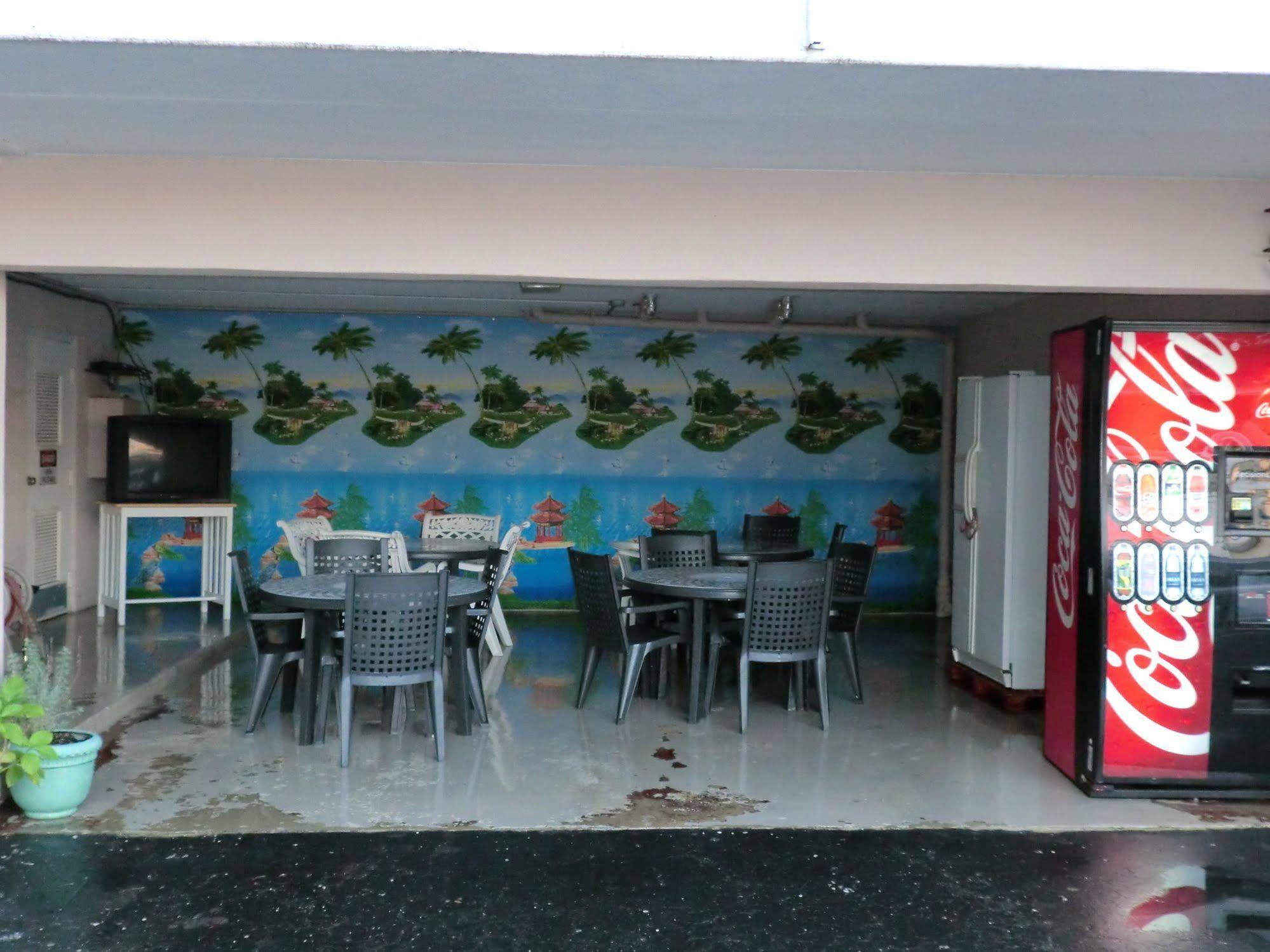 Bay Breeze Motel Seaside Heights Exterior photo
